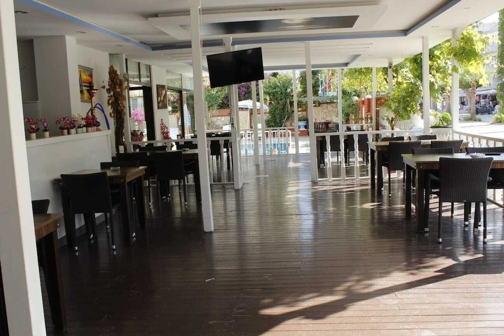 Moonlight Hotel Alanya Buitenkant foto