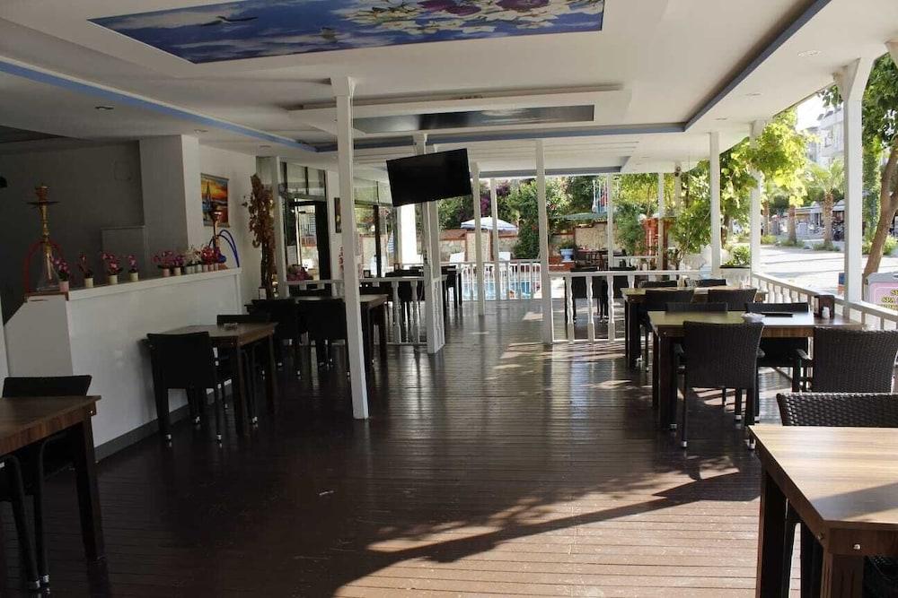 Moonlight Hotel Alanya Buitenkant foto