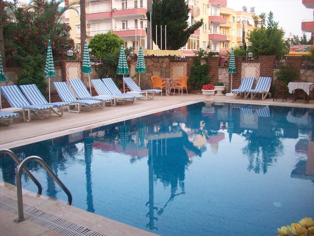 Moonlight Hotel Alanya Buitenkant foto