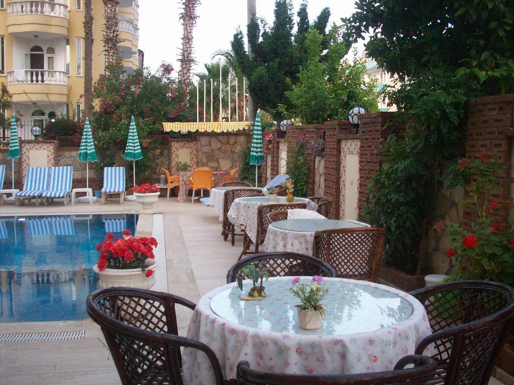 Moonlight Hotel Alanya Buitenkant foto